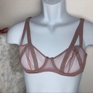 Victoria's Secret‎ Bra Rosy Pink Very Sexy 32C